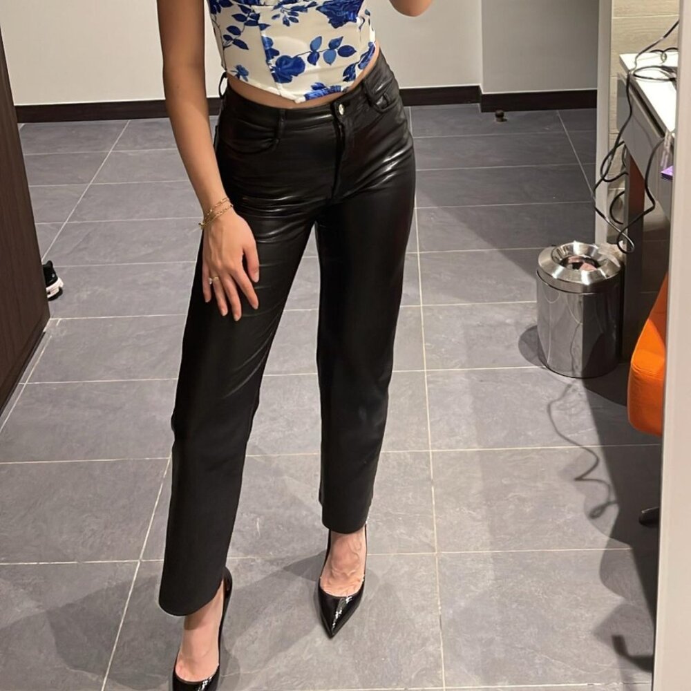 Aritzia Melina Pants – High Rise, Straight Leg (Vegan Leather)